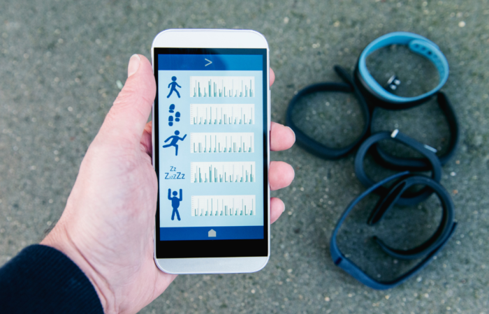 Smart Health Trackers: Essential Tools for Modern Wellness Management